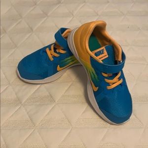 Kids Nike Shoes - size 12.5c